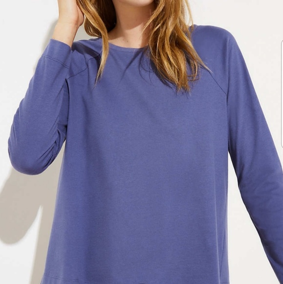 SPLIT BACK MIXED MEDIA SWEATSHIRT - Picture 2 of 2